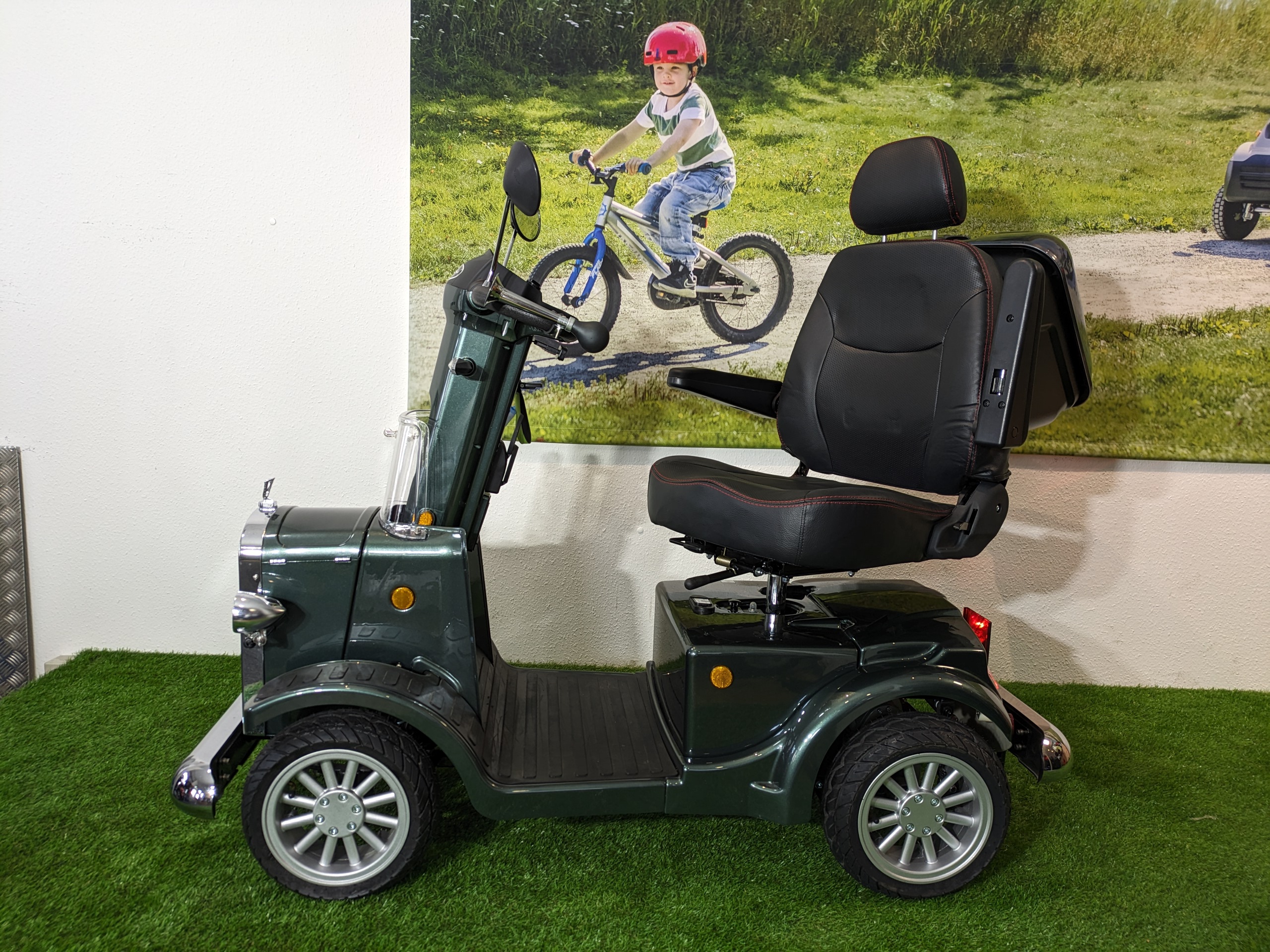 15 km/h - Neumobil-Ausstellungsobjekt